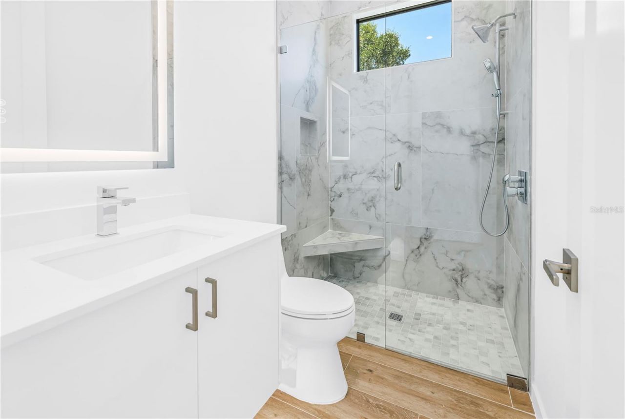 2345 Temple Street, Sarasota, FL 34239 Photo