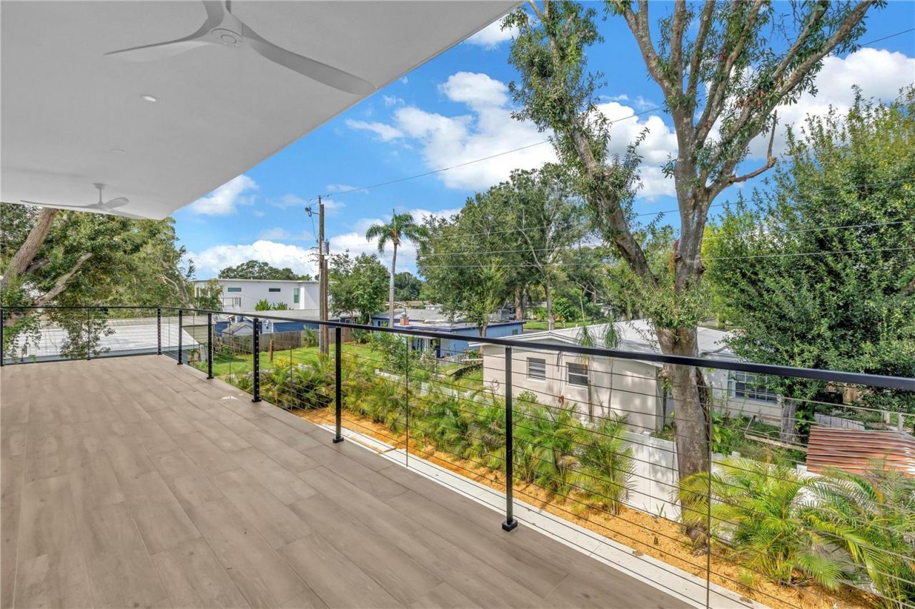 2345 Temple Street, Sarasota, FL 34239 Photo