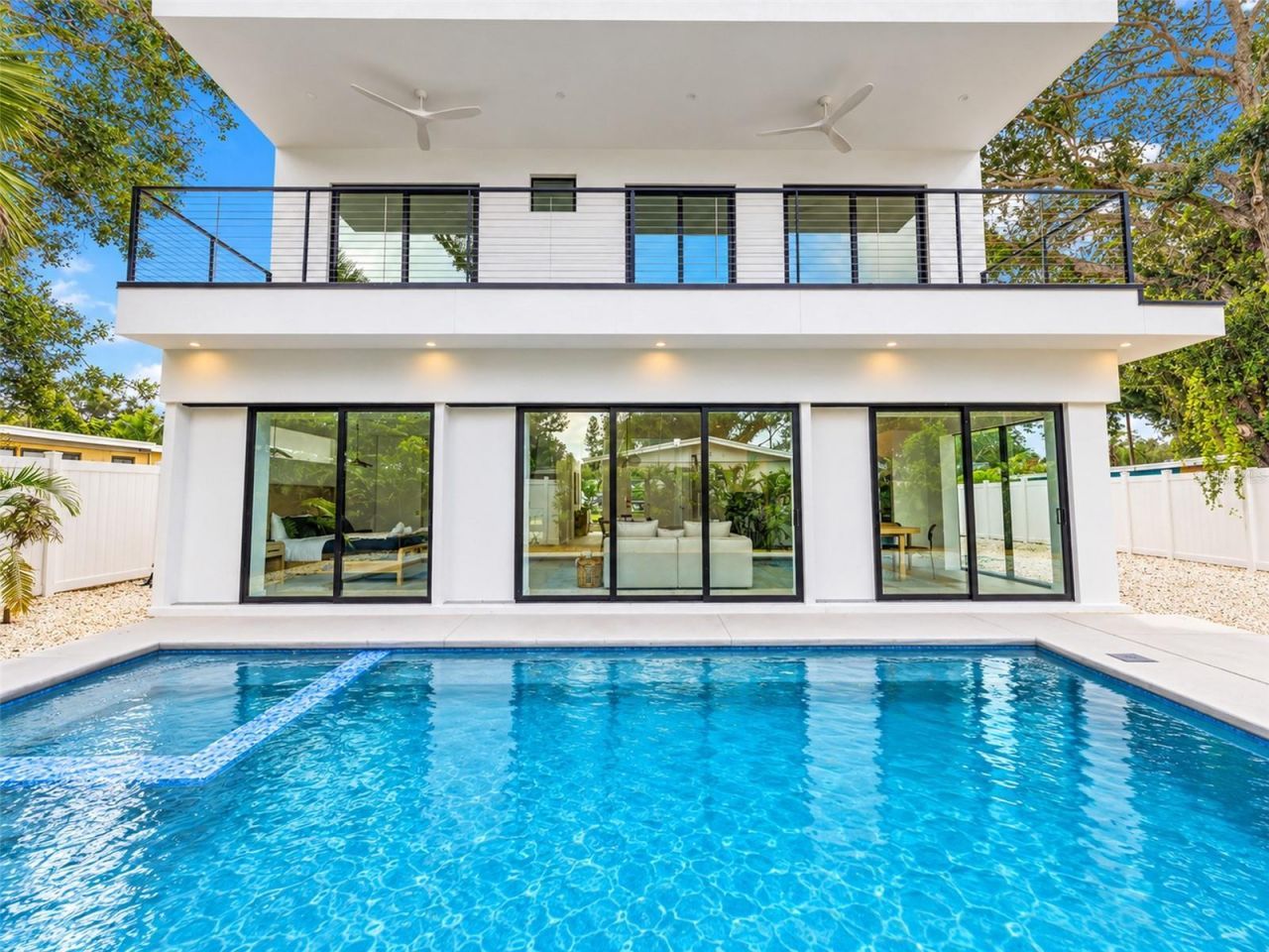 2345 Temple Street, Sarasota, FL 34239 Photo