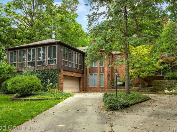 2609 Vinsetta Boulevard , Royal Oak, Mi 48073