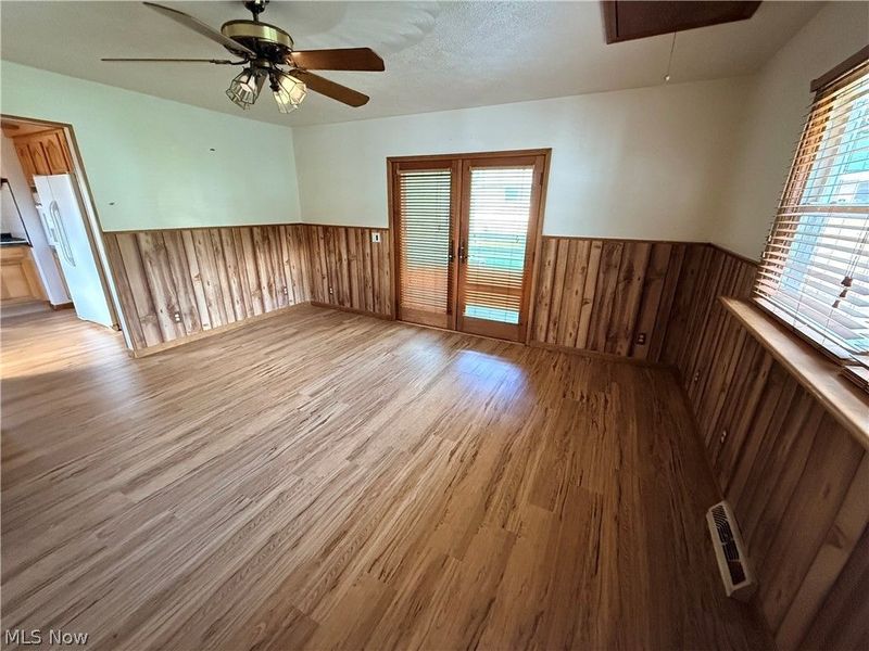216 Frostview Drive, Wintersville, OH 43953 Photo 10
