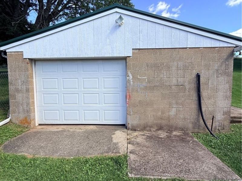 216 Frostview Drive, Wintersville, OH 43953 Photo 6