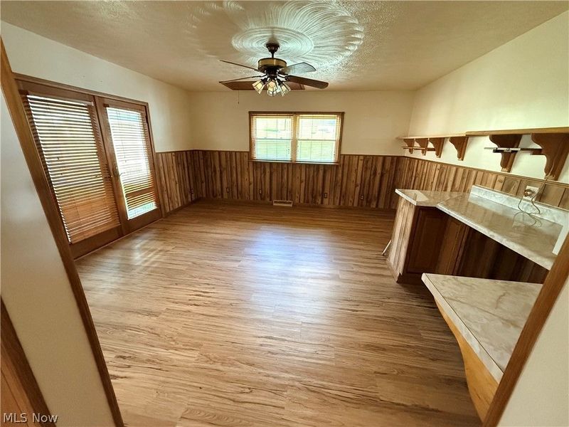 216 Frostview Drive, Wintersville, OH 43953 Photo 9