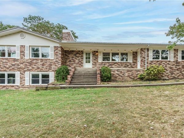 211 Northside Drive , Berryville, AR 72616