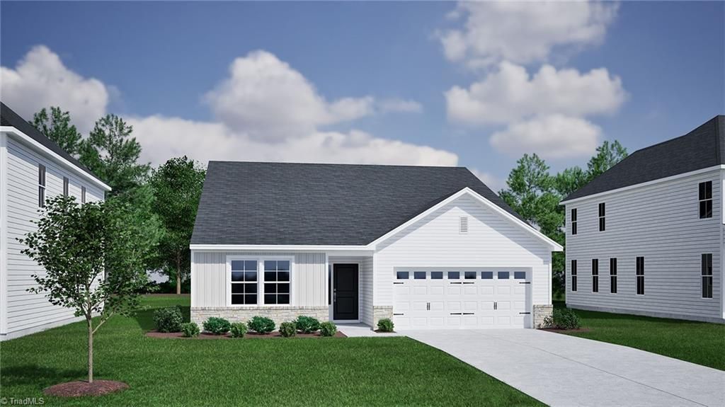 4013 Stirrup Drive, Clemmons, NC 27012 Main Photo