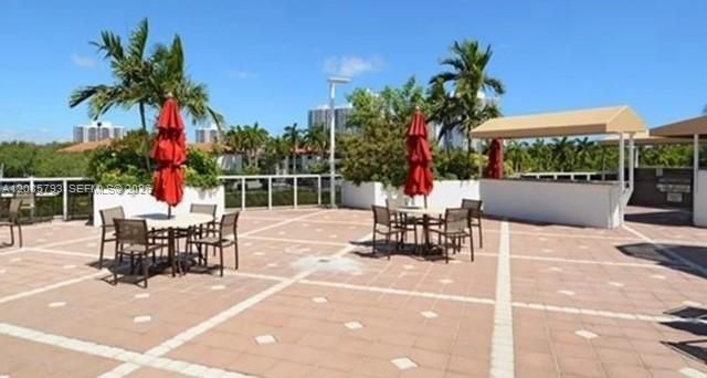 3625 N Country Club Dr, Unit 704, Aventura, FL 33180 Photo