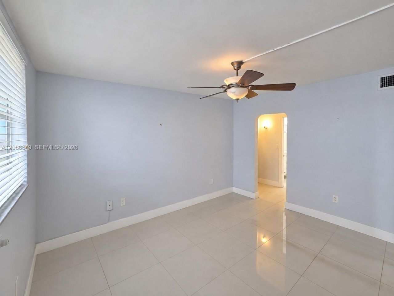 2920 Point East Dr, Unit N603, Aventura, FL 33160 Photo