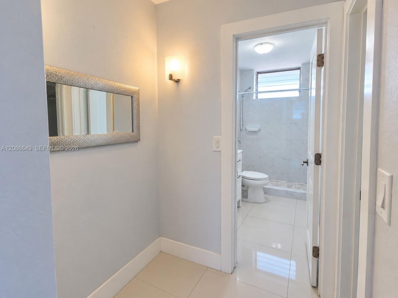 2920 Point East Dr, Unit N603, Aventura, FL 33160 Photo