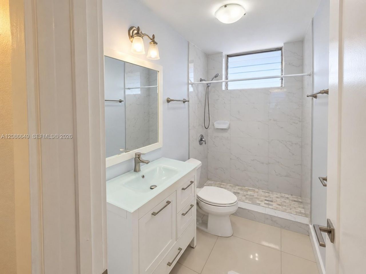 2920 Point East Dr, Unit N603, Aventura, FL 33160 Photo