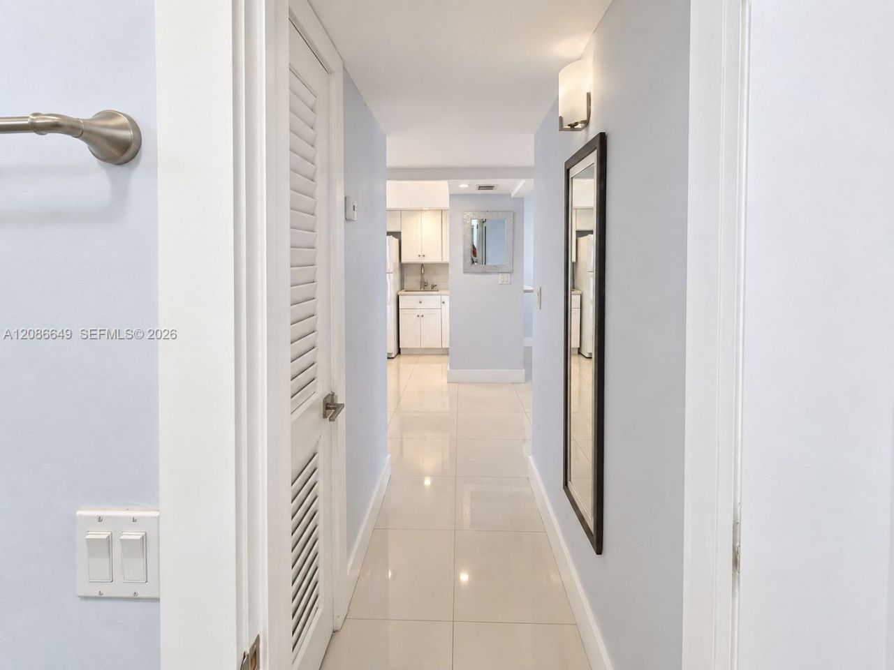 2920 Point East Dr, Unit N603, Aventura, FL 33160 Photo
