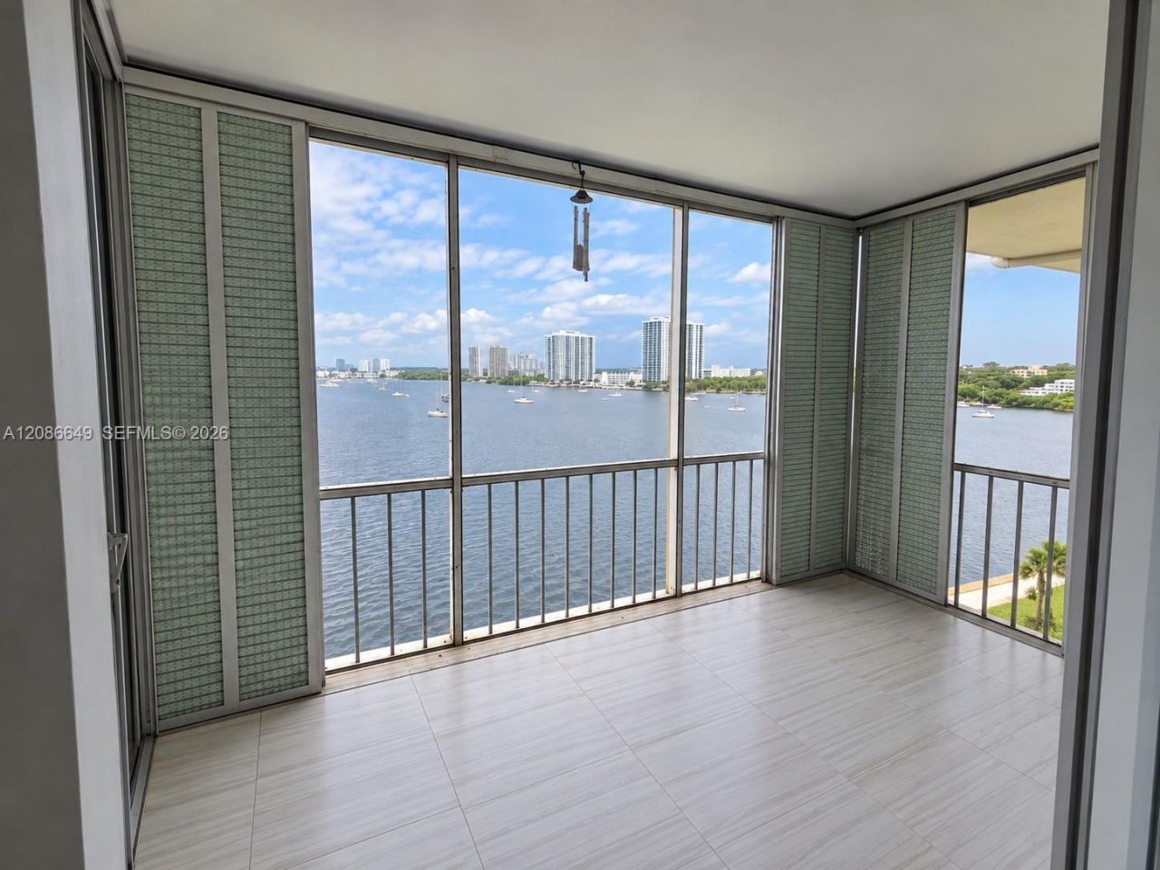 2920 Point East Dr, Unit N603, Aventura, FL 33160 Photo