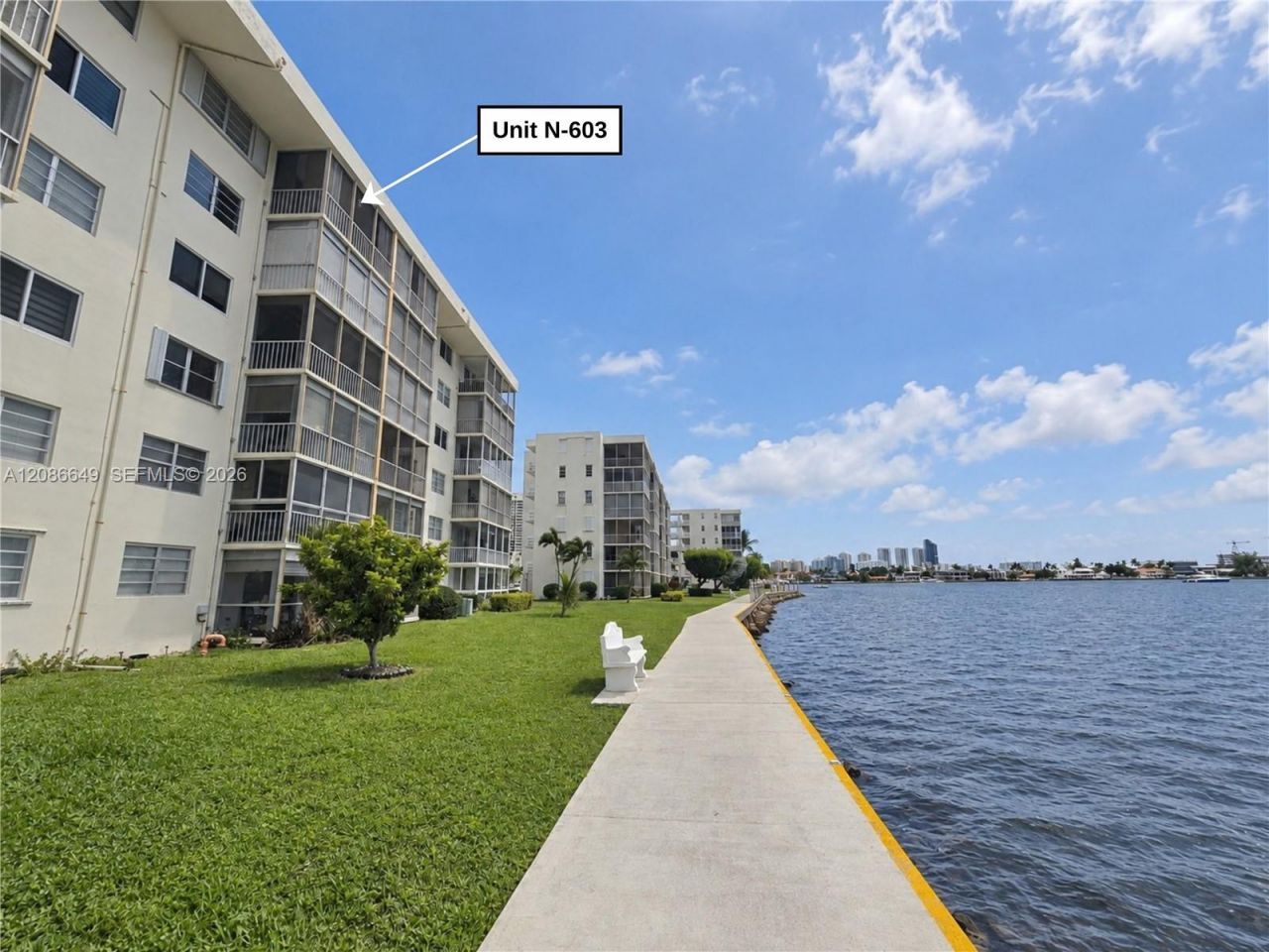 2920 Point East Dr, Unit N603, Aventura, FL 33160 Photo