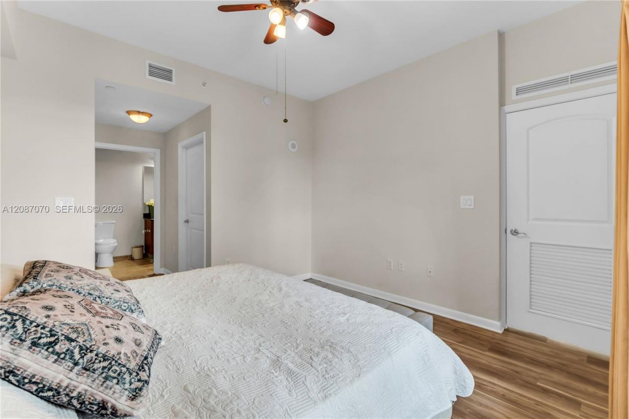 7350 SW 89th St, Unit 312S, Miami, FL 33156 Photo