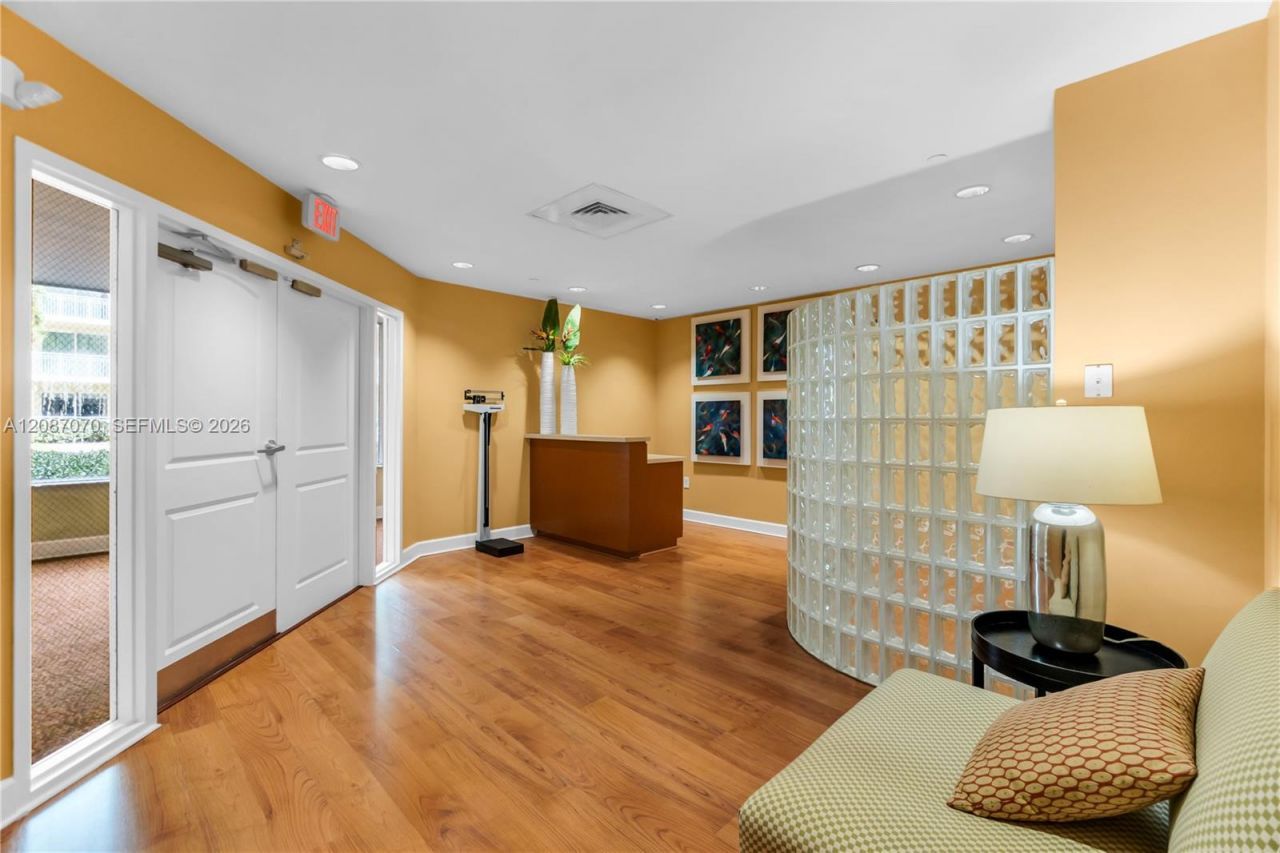 7350 SW 89th St, Unit 312S, Miami, FL 33156 Photo
