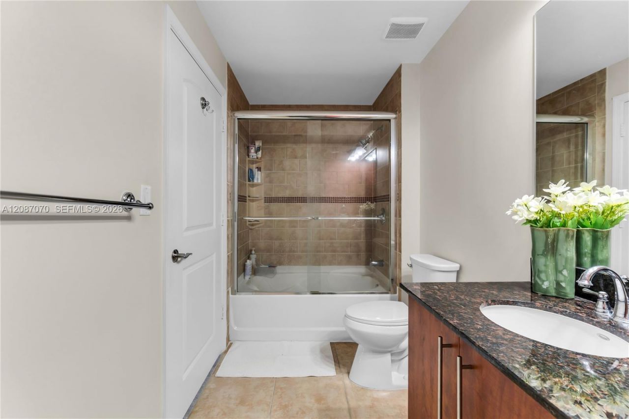 7350 SW 89th St, Unit 312S, Miami, FL 33156 Photo