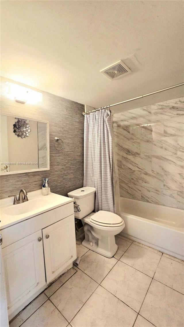 1117 Green Pine Blvd, Unit G1, West Palm Beach, FL 33409 Photo