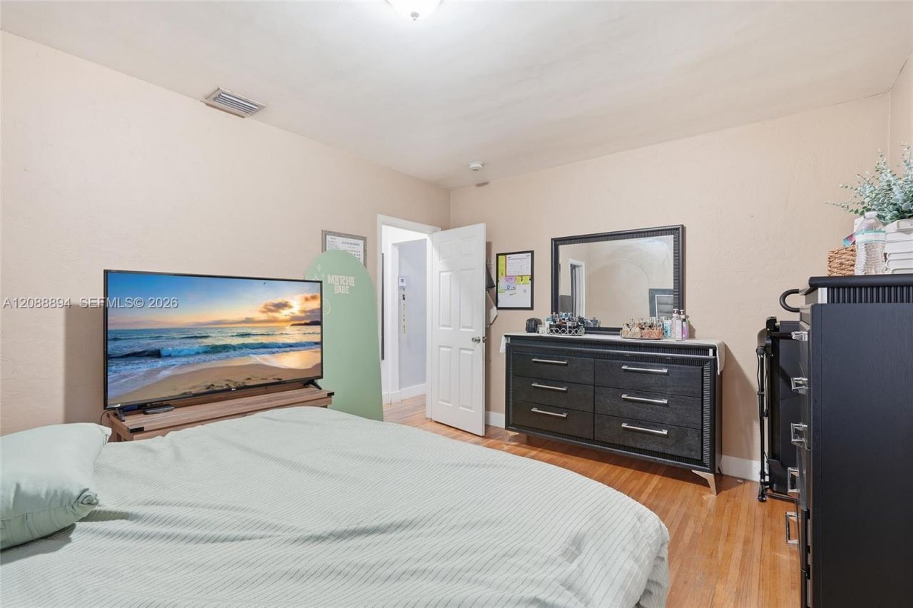 500 NW 124th St, Unit 500, North Miami, FL 33168 Photo