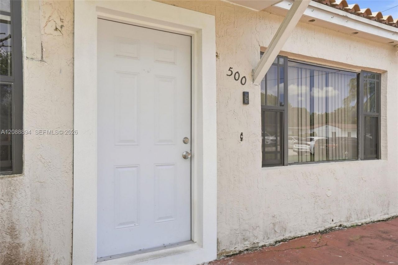 500 NW 124th St, Unit 500, North Miami, FL 33168 Photo