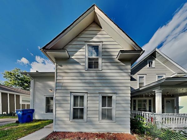303 Curtice Street E, Saint Paul, MN 55107