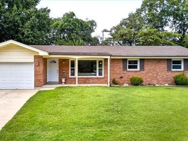 525 Norma Drive, St Charles, MO 63301