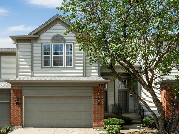 1497 Yellowstone Drive , Streamwood, IL 60107