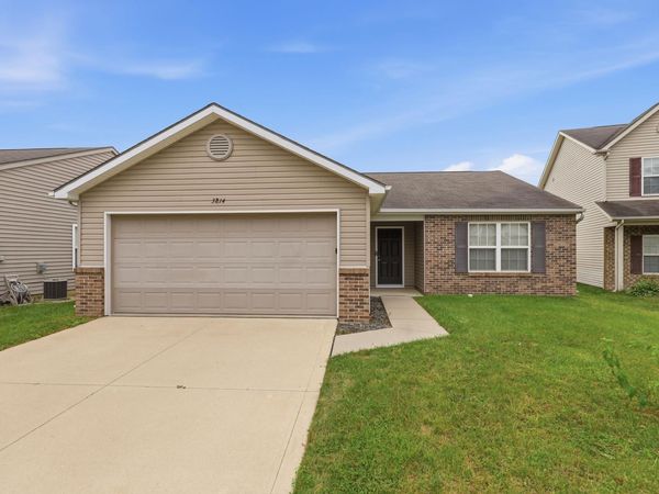 3814 Stanton Hall Parkway, Fort Wayne, IN 46815