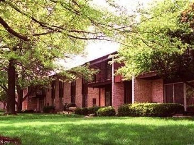 16475 Heather Lane , Unit S202, Middleburg Heights, OH 44130 Photo 1