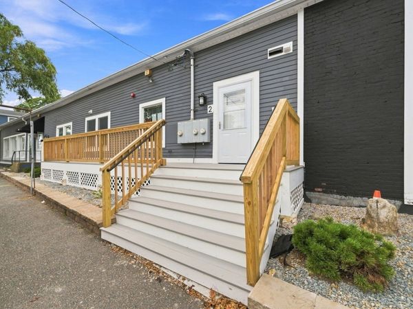 324 Essex Street, Unit 2, Swampscott, MA 01907