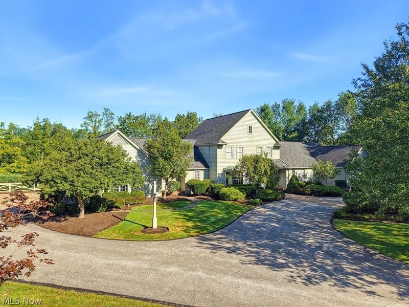 5600 Liberty Road , Chagrin Falls, OH 44022 Photo 2
