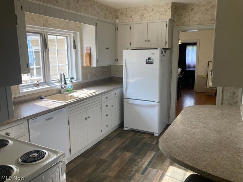 965 N Broadway Street, New Philadelphia, OH 44663 Photo 11