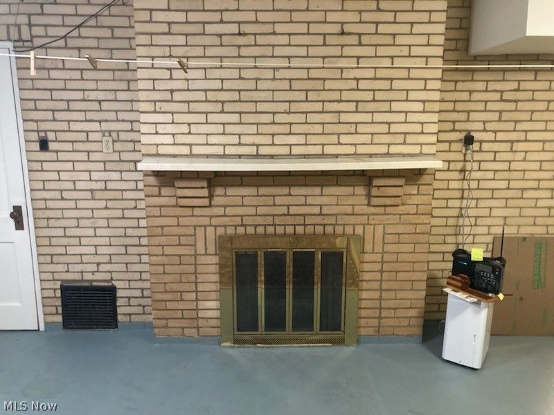 965 N Broadway Street, New Philadelphia, OH 44663 Photo 28