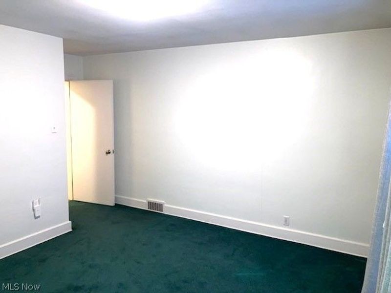 965 N Broadway Street, New Philadelphia, OH 44663 Photo 45