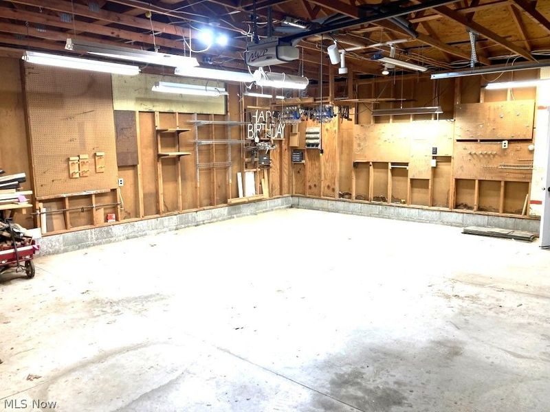 965 N Broadway Street, New Philadelphia, OH 44663 Photo 50