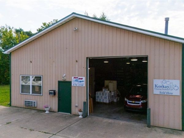 3470 Belmont Street , Bellaire, OH 43906