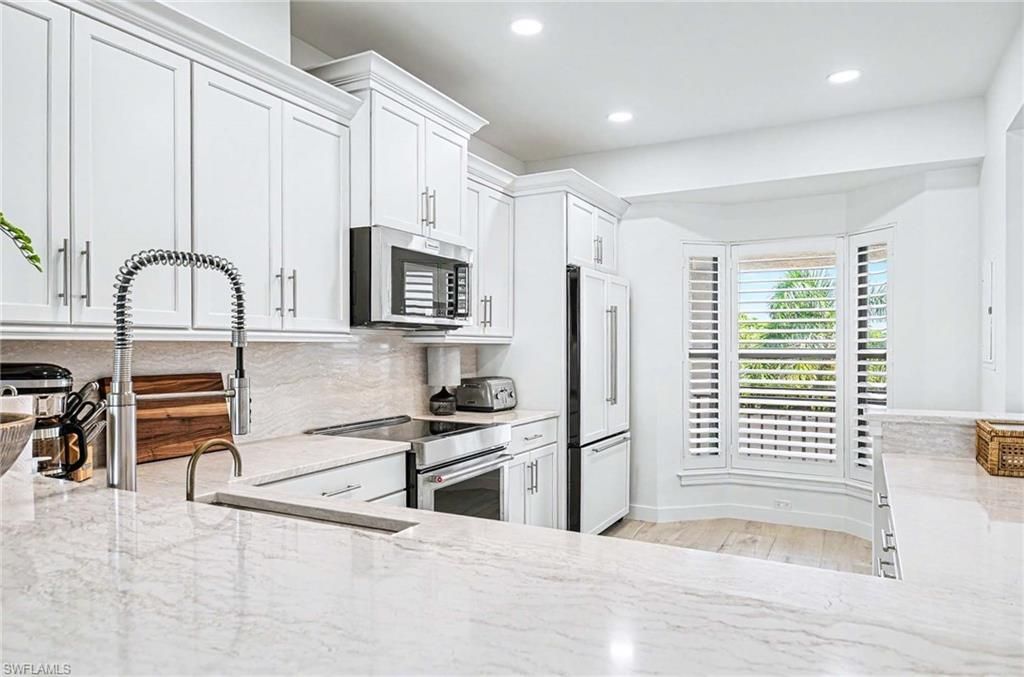 632 La Peninsula Blvd, Unit 632, Naples, FL 34113 Photo