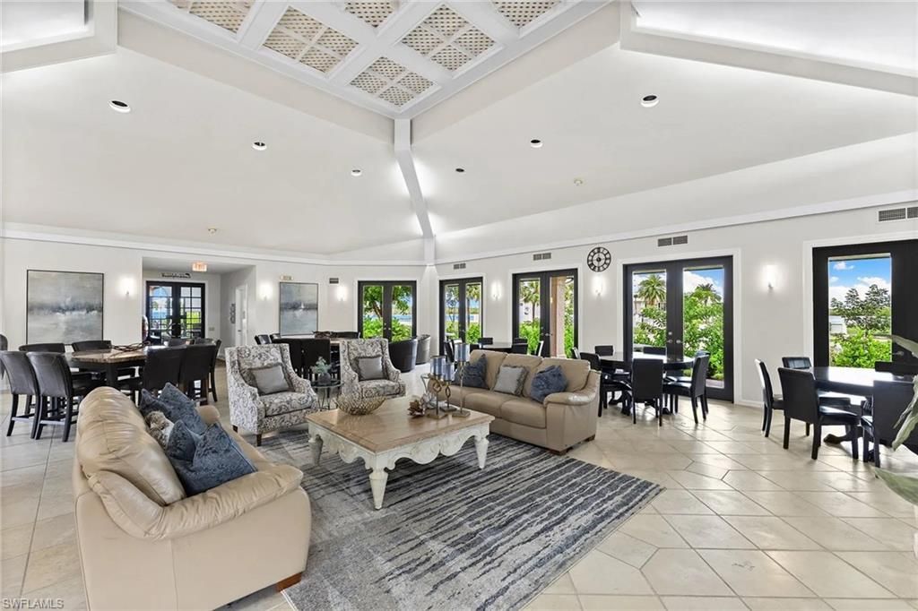 632 La Peninsula Blvd, Unit 632, Naples, FL 34113 Photo