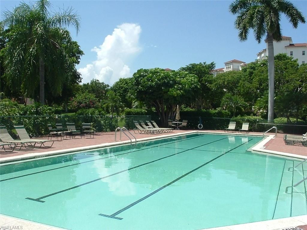 632 La Peninsula Blvd, Unit 632, Naples, FL 34113 Photo
