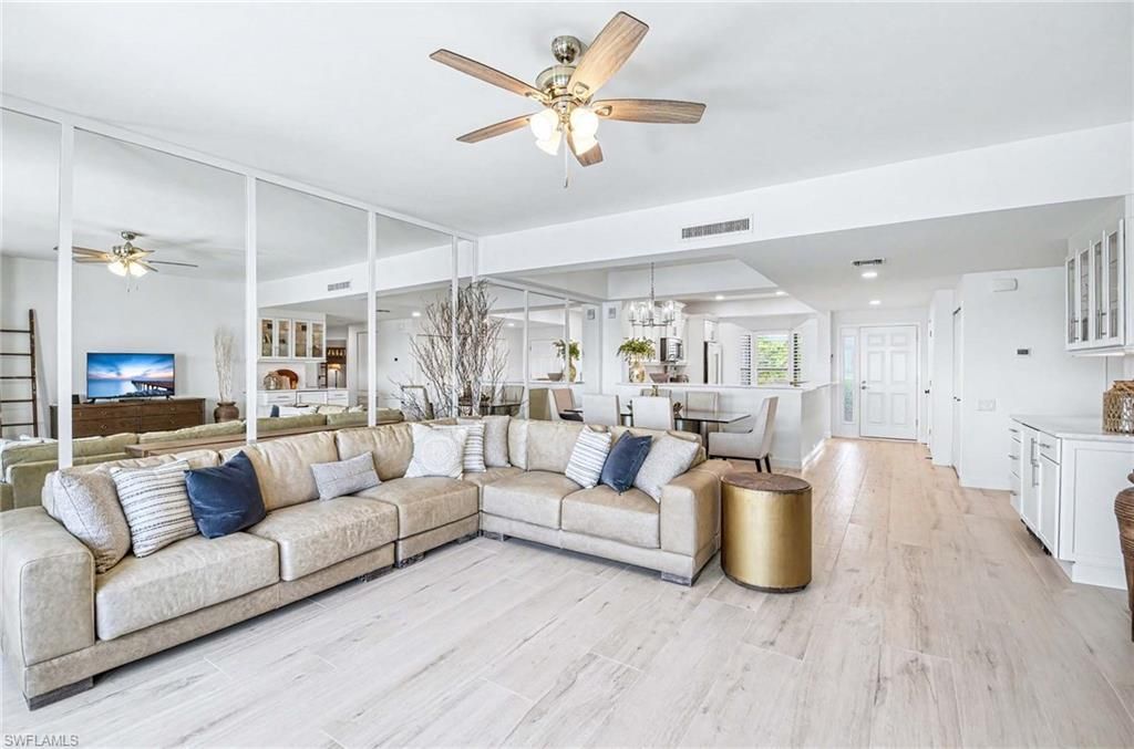 632 La Peninsula Blvd, Unit 632, Naples, FL 34113 Photo