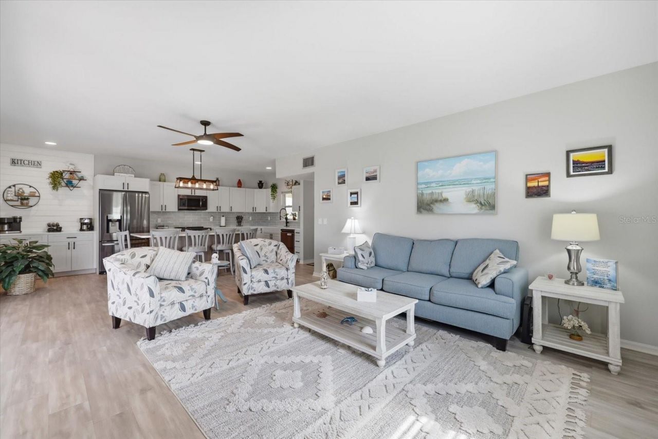 5826 Driftwood Place, Sarasota, FL 34231 Photo