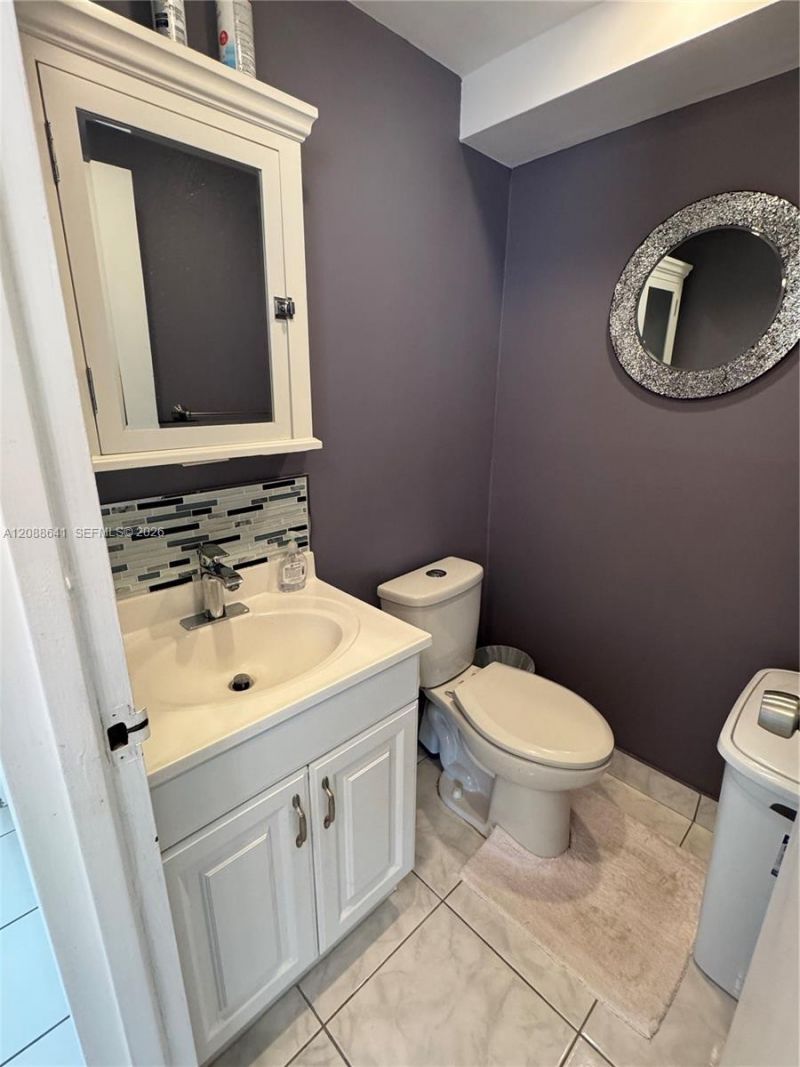 200 172nd St, Unit 522, Sunny Isles Beach, FL 33160 Photo