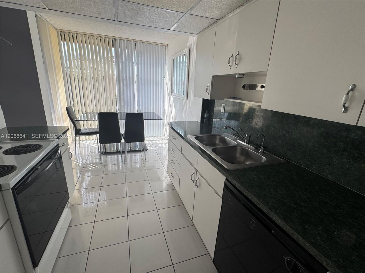 200 172nd St, Unit 522, Sunny Isles Beach, FL 33160 Photo