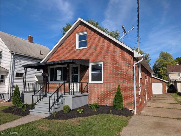 2935 Caroline Avenue , Lorain, OH 44055