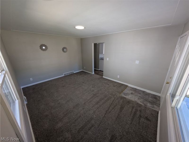2935 Caroline Avenue, Lorain, OH 44055 Photo 3