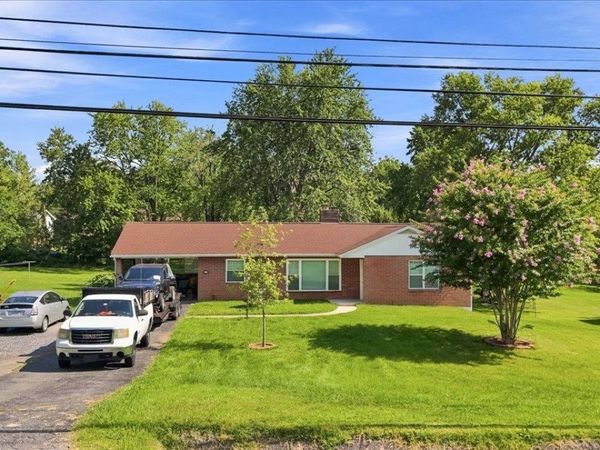 82 PLEASANT HILL RD, HARRISONBURG, VA 22801