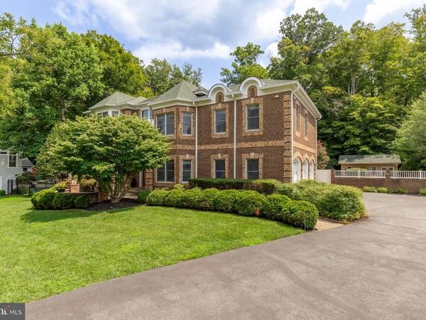 8505 HOWELL ROAD , BETHESDA, MD 20817