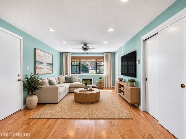 16-C Mayberry Dr, Unit 3, Westborough, MA 01581