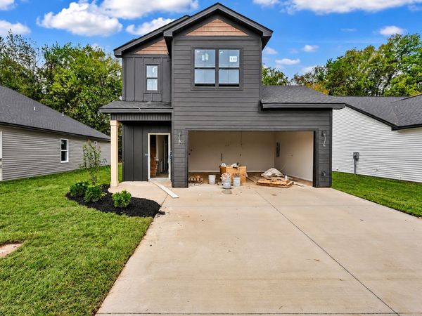 1034 Cadence Ct, Clarksville, TN 37042