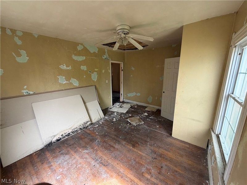 314 E 26th Street, Lorain, OH 44055 Photo 9