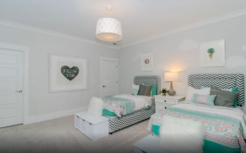 1309 Heswall Alley Photo 3