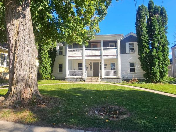 321 N Lincoln Avenue, Beaver Dam, WI 53916